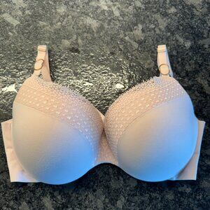 Victoria's Secret Incredible Peerfect Shape underwire bra size 34 DDD